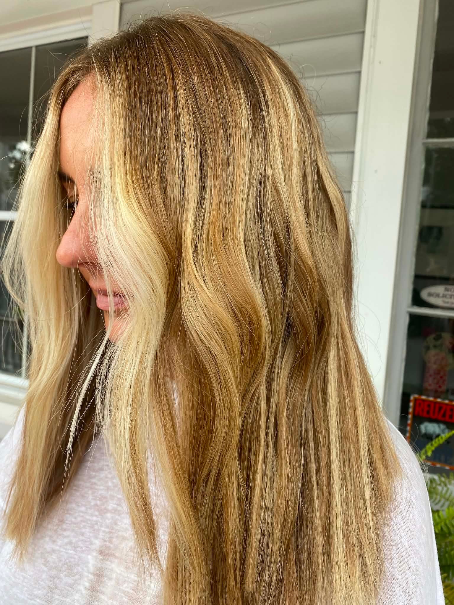 Blonde balayage result by Tiffany